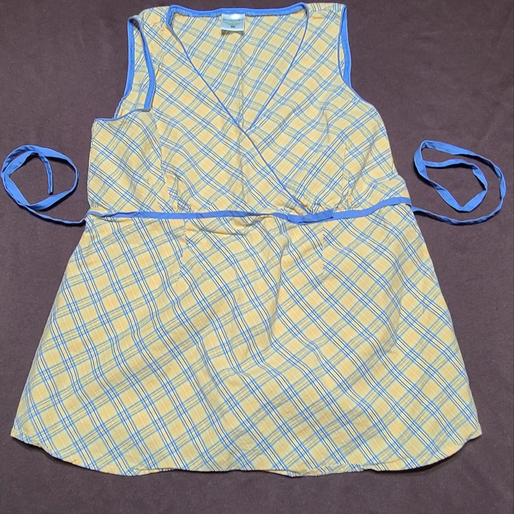 Motherhood small top shirt sleeveless